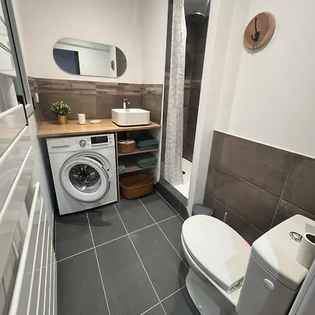 Les Apartman *